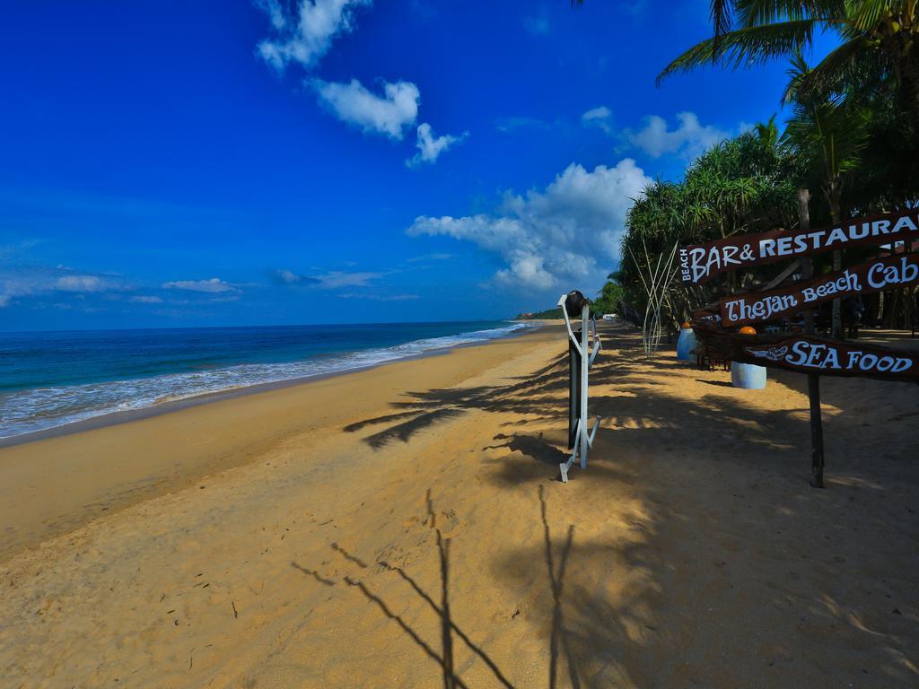 Thejan Beach Cabanas Bentota Buitenkant foto